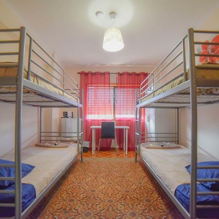Quarto Com 4 Camas Πόρτο Εξωτερικό φωτογραφία